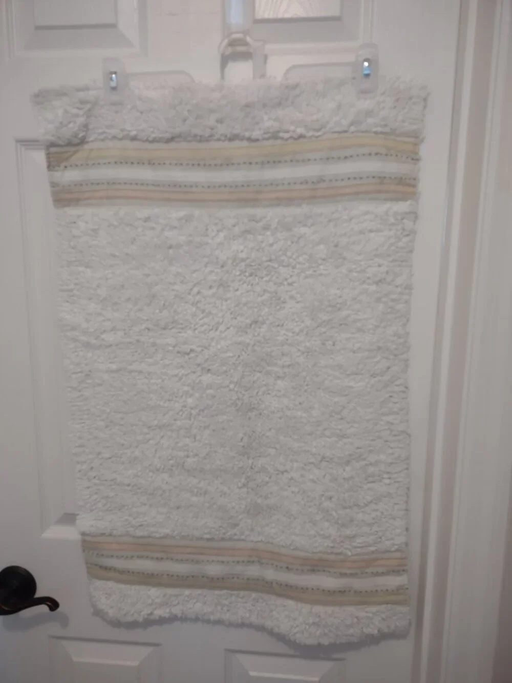 Bathroom Mats & Toilet Lids Covers Various Colors LOT OF 4